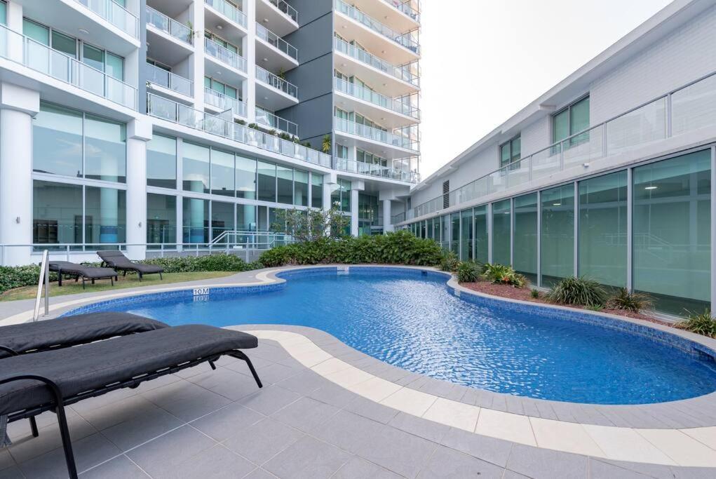 Southport Sea Views - Shores Apartment Gold Coast Esterno foto